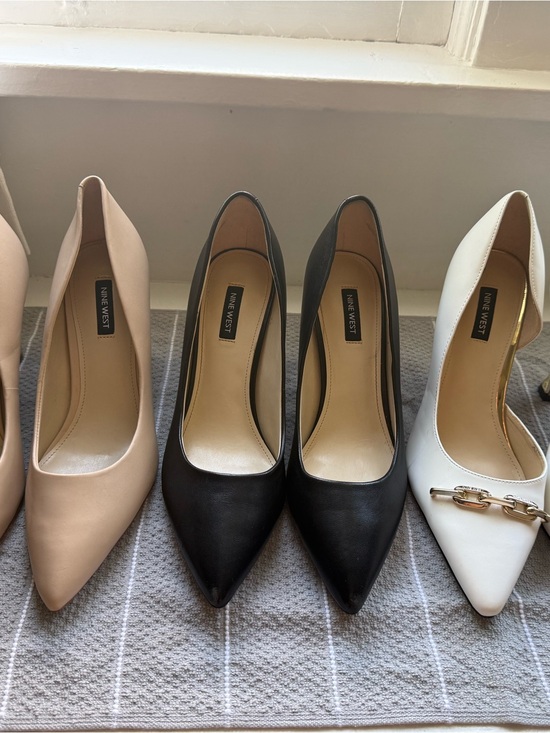 Nine West Shoes - Nine West Black Pointed-Toe Leather Pumps